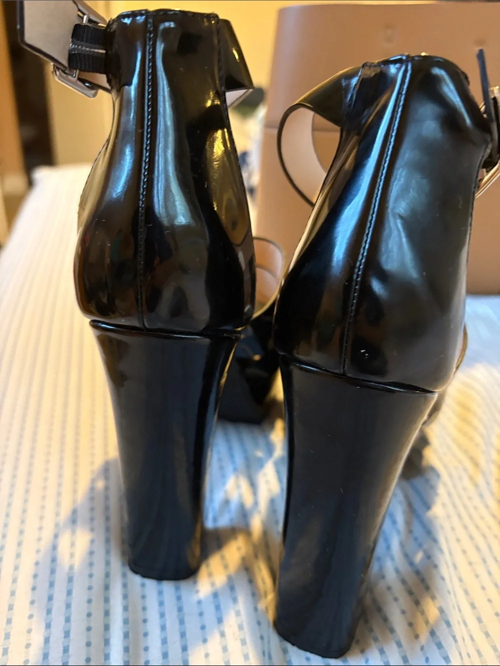 STEVEN Madden Black Patent Multi-Strap Platform Heels, size 8.5.